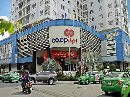 Nha-sach-PNC-Coopmart-rach-mieu-Quilling-Arts---From-Hand-with-Love