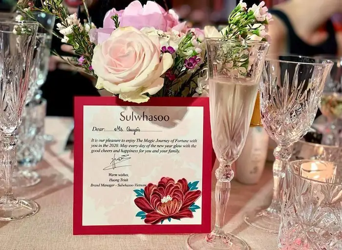 Custom quilling art company present for Sulwhasoo by Viet Net